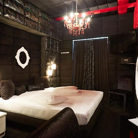 The Crystal Blue Xaidari Hotel Skaramangás 외부 사진