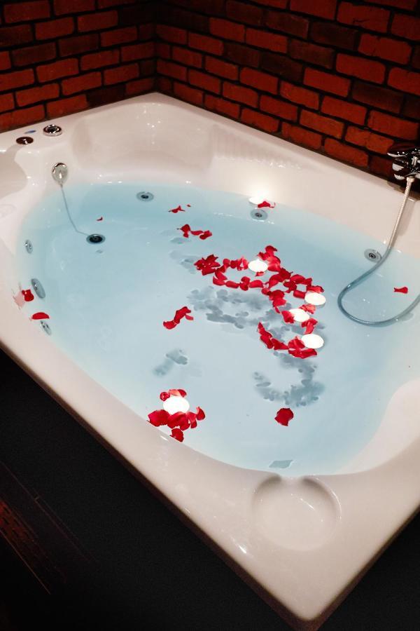 The Crystal Blue Xaidari Hotel Skaramangás 외부 사진