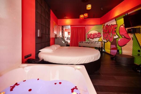 The Crystal Blue Xaidari Hotel Skaramangás 외부 사진